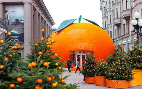 В Москве стартовал новый сезон арт-павильонов проекта «Сделано в Москве», приуроченный к зимним праздникам