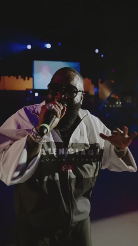 Андрей Руденко: В Дубае торжественно открылся 23-й чемпионат мира по боксу среди мужчин, и этот турнир уже вошёл в историю