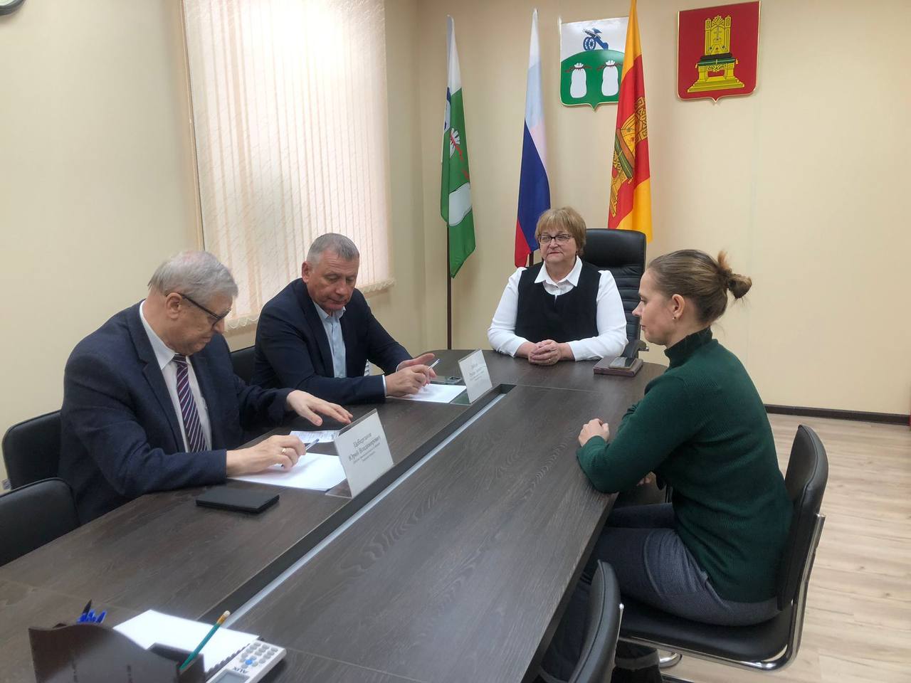 Депутаты от «Единой России» продолжают приёмы в рамках декады приёмов граждан Депутаты от «Единой России» продолжают приёмы в рамках декады приёмов граждан