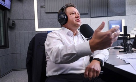 Снижение ключевой ставки на ближайшем декабрьском заседании совета директоров Банка России будет «новогодним подарком» россиянам, это не базовый сценарий, заявил в интервью Радио РБК первый зампред ВТБ Дмитрий Пьянов на...