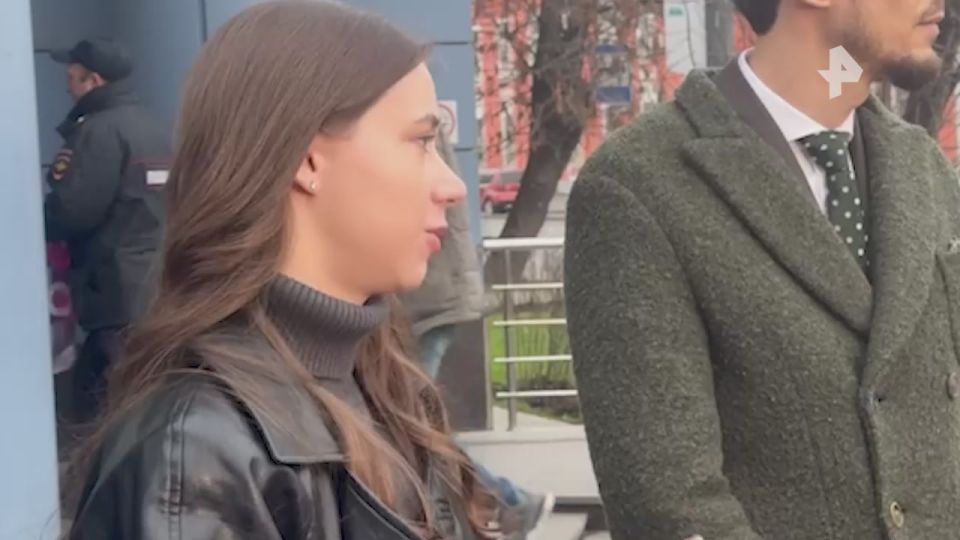 Блогер Александра Митрошина продала часть квартир для погашения налогового долга