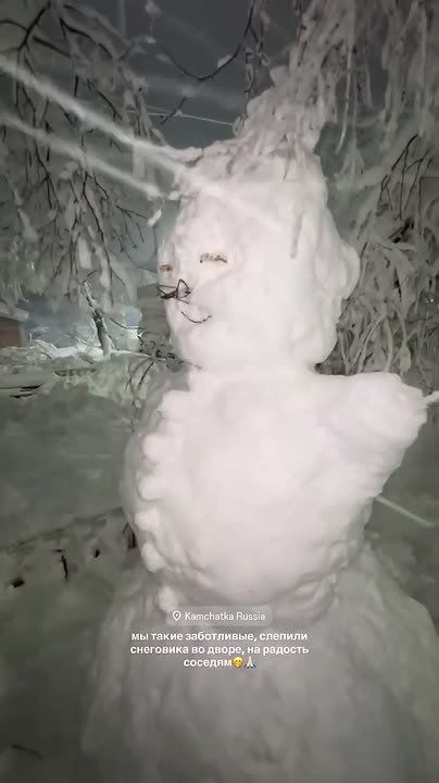 Сначала снегопад, потом дождь, лужи и плюсовая температура: Камчатку буквально затопило