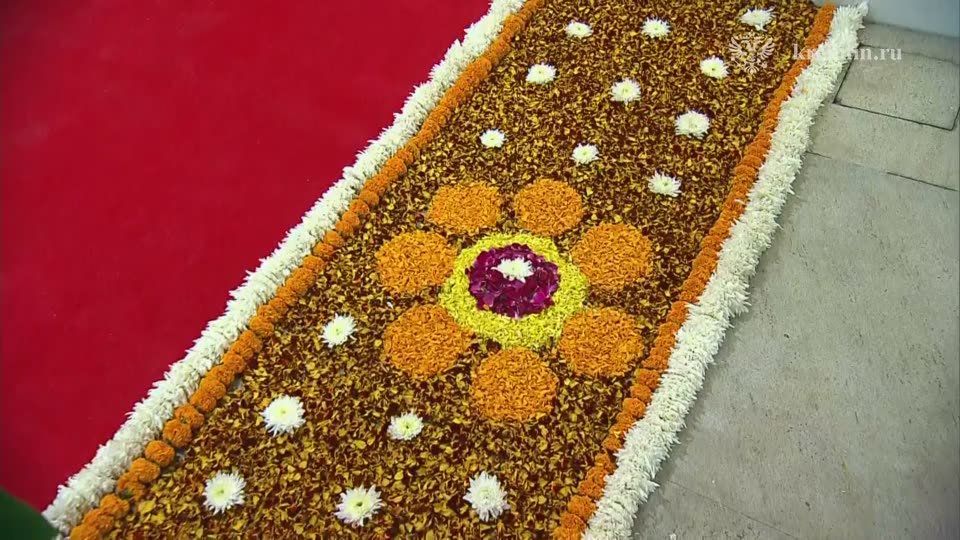 Владимир Путин и Нарендра Моди прибыли в резиденцию главы индийского Правительства, где пройдёт неформальный обед лидеров