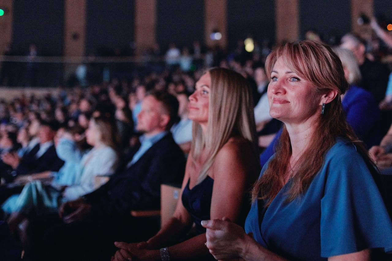 Наталья Москвитина и Маргарита Лянге отмечены наградами в конкурсе «Россия — страна возможностей» Наталья Москвитина и Маргарита Лянге отмечены наградами в конкурсе «Россия — страна возможностей»