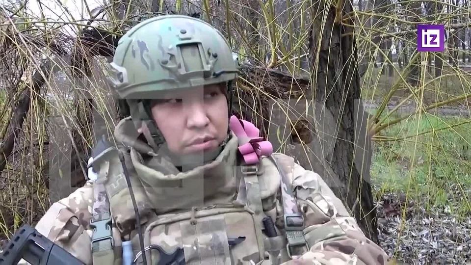 "Командование ВСУ гонит людей на мясо": российский боец рассказал "Известиям" о штурме Красноармейска