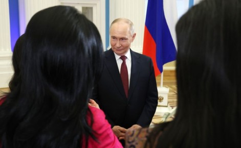 :.    ,   ,  :    ,     ,  ,       .    