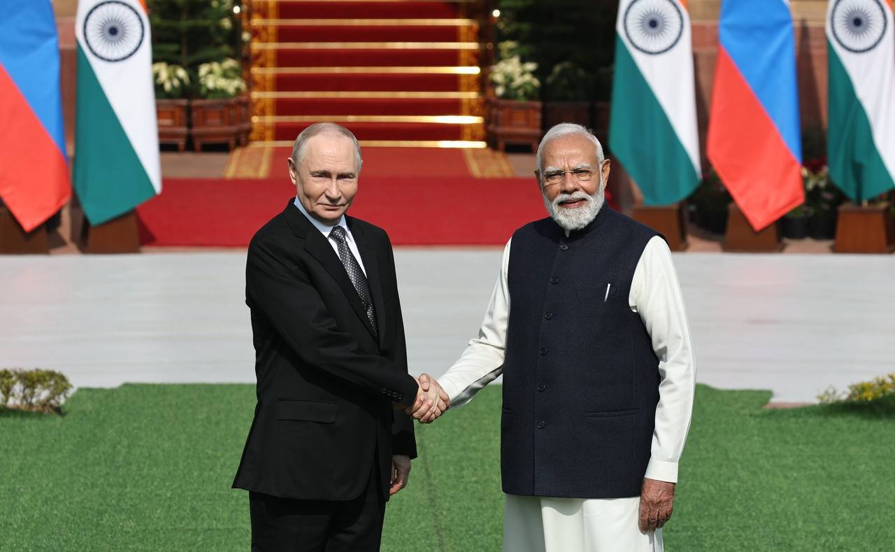 Встреча Путина и Моди в Хайдарабадском дворце Встреча Путина и Моди в Хайдарабадском дворце