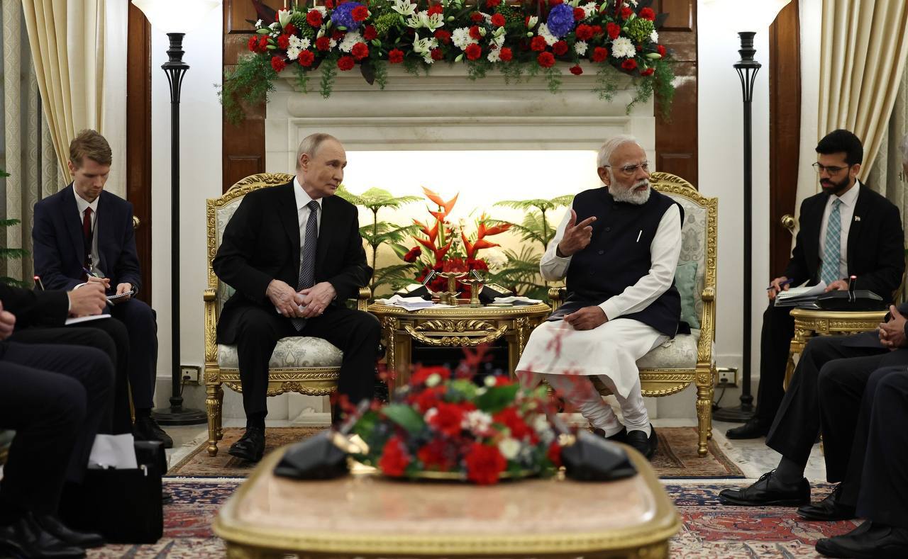 Встреча Путина и Моди в Хайдарабадском дворце Встреча Путина и Моди в Хайдарабадском дворце