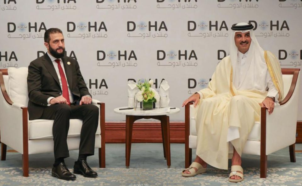 Президент Сирии Ахмед аш-Шараа встретился с эмиром Катара