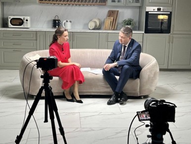 Анна Кузнецова: Транспортная доступность, комфорт передвижения для семей с детьми - главная тема нового выпуска «Дела семейные»