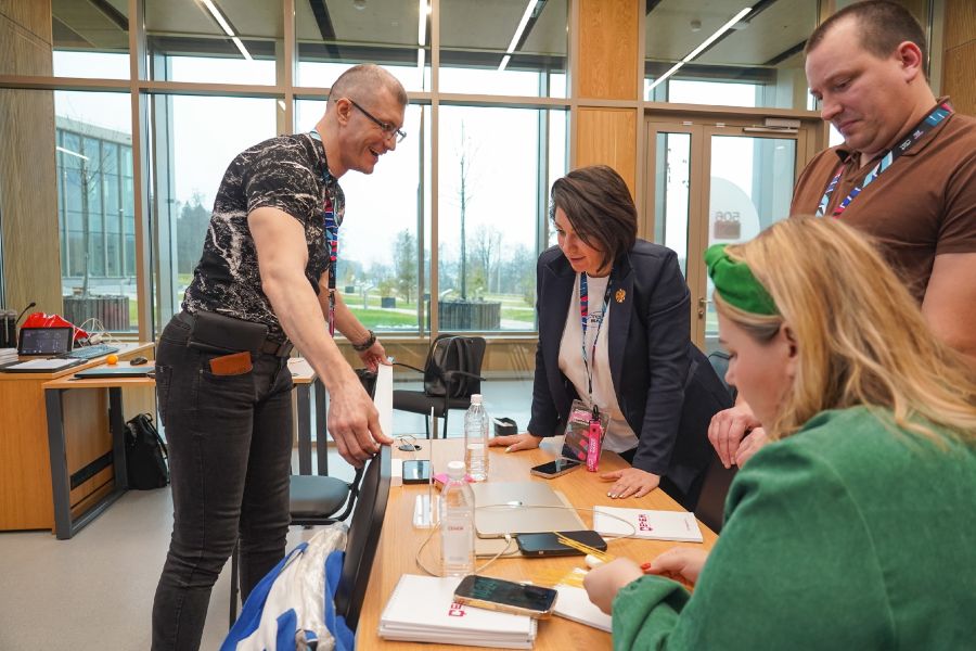Блогер из Твери рассказал о форуме, где вдохновился Артемием Лебедевым Блогер из Твери рассказал о форуме, где вдохновился Артемием Лебедевым