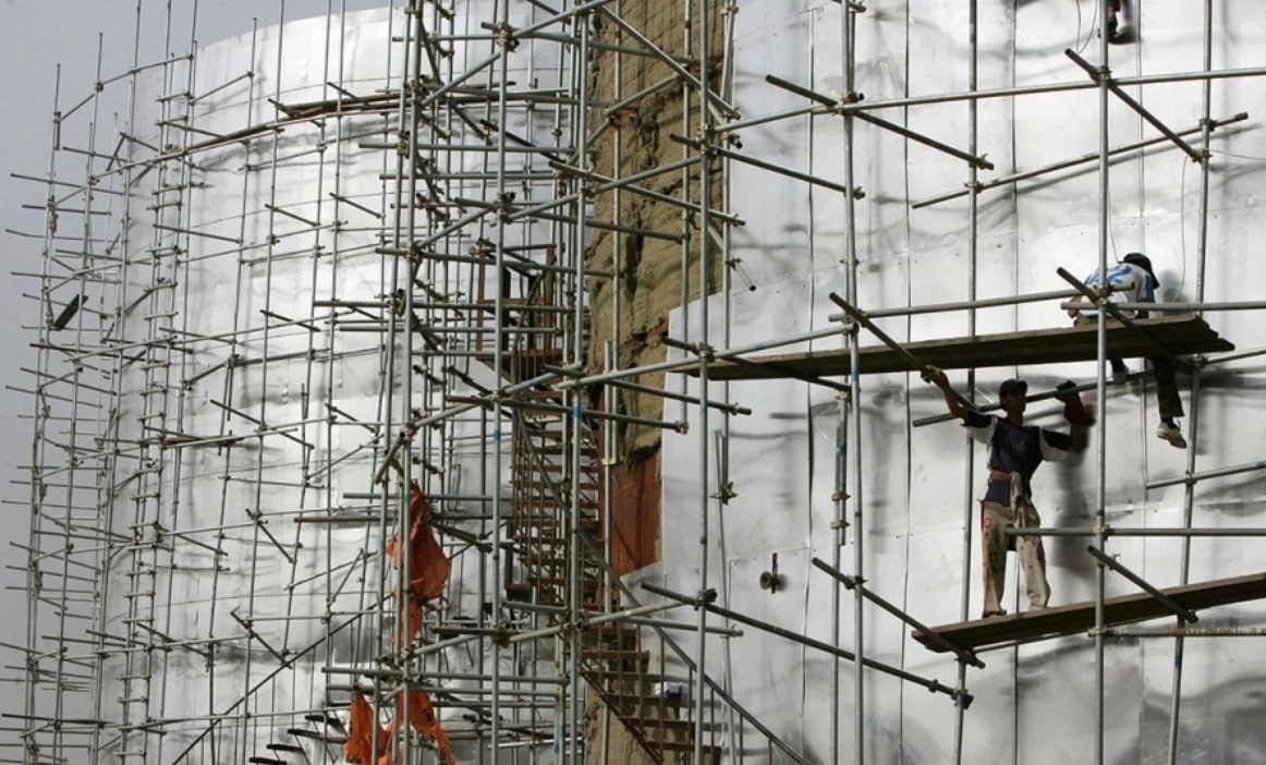 США поддерживают планы Ирака передать долю российской компании ЛУКОЙЛ в одном из крупнейших нефтяных месторождений страны — Западная Курна-2 — американской компании, пишет Bloomberg со ссылкой на представителя Госдепа