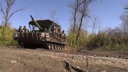 Андрей Руденко: Военнослужащие штурмового подразделения 506-го гвардейского мотострелкового Познанского полка 27-й гвардейской мотострелковой дивизии группировки войск «Центр» ведут интенсивную боевую подготовку на одном из...