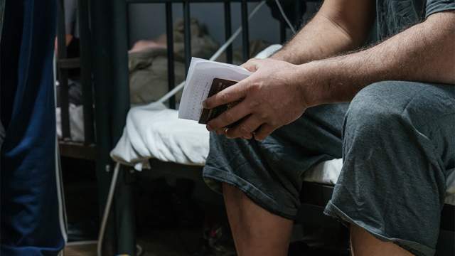 Сергей Миронов: Привлекать трудовых мигрантов в страну нужно только вахтовым методом, по принципу «трех «П»: «приехал – поработал – попрощался»