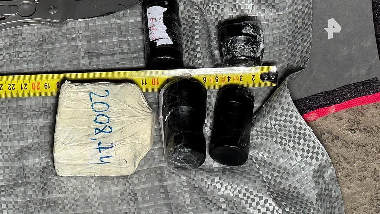 Изъяли 70 кг золота и серебра: задержаны участники преступной группировки, незаконно перевозившие драгоценности, сообщили в ФСБ РФ