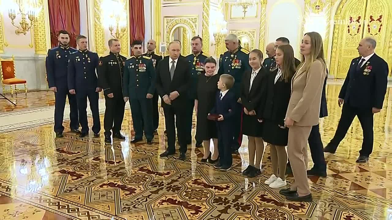 Антон Афанасьев – Президенту: «Будь здоров!»