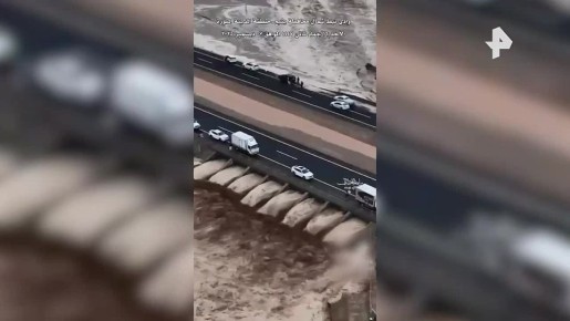 Мощный шторм обрушился на город Янбу в Саудовской Аравии