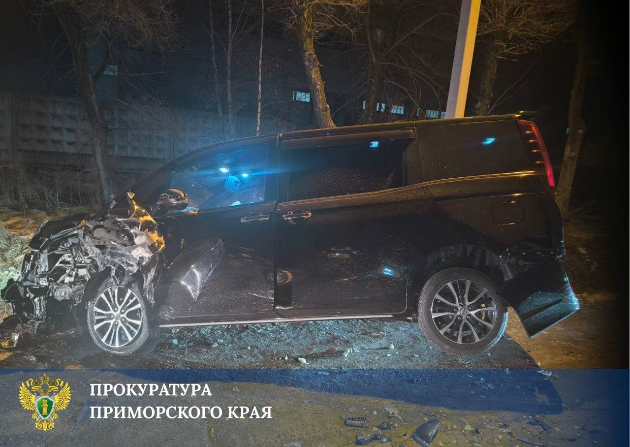 Пьяная девушка протаранила автомобиль в Уссурийске — в результате ДТП пострадал ребенок Пьяная девушка протаранила автомобиль в Уссурийске — в результате ДТП пострадал ребенок