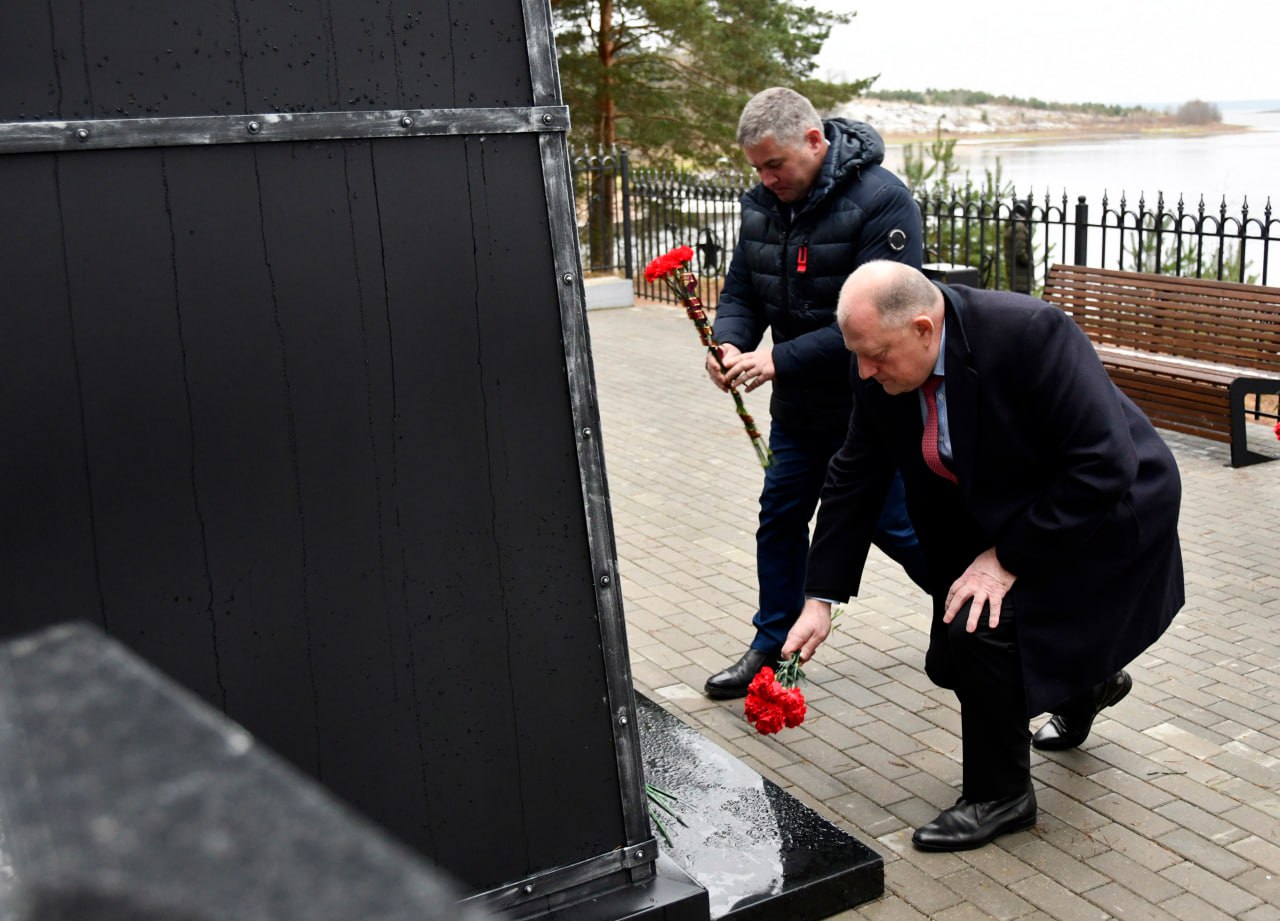 Председатель ЗСТО Сергей Голубев и заместитель председателя комитета по бюджету и налогам Константин Антонов совершили рабочую поездку в Селижаровский округ Председатель ЗСТО Сергей Голубев и заместитель председателя комитета по бюджету и налогам Константин Антонов совершили рабочую поездку в Селижаровский округ