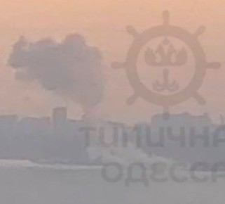 О серии взрывов в Одессе сообщают местные каналы