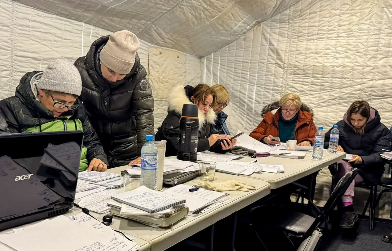 В Твери продолжается прием обращений граждан, пострадавших в результате отражения атаки БПЛА В Твери продолжается прием обращений граждан, пострадавших в результате отражения атаки БПЛА