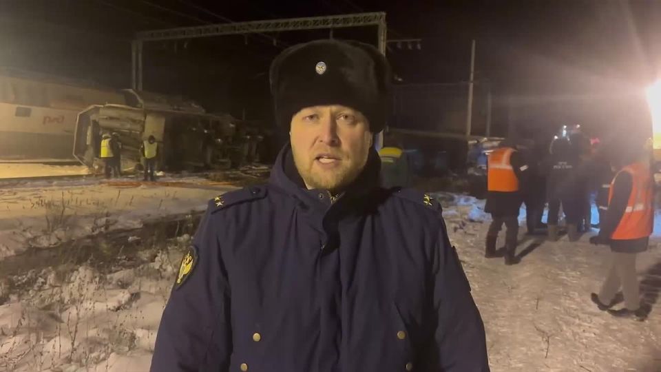 "Произошло боковое столкновение": исполняющий обязанности Мордовского транспортного прокурора Герман Юдин прокомментировал столкновение грузового поезда и локомотива в Пензенской области