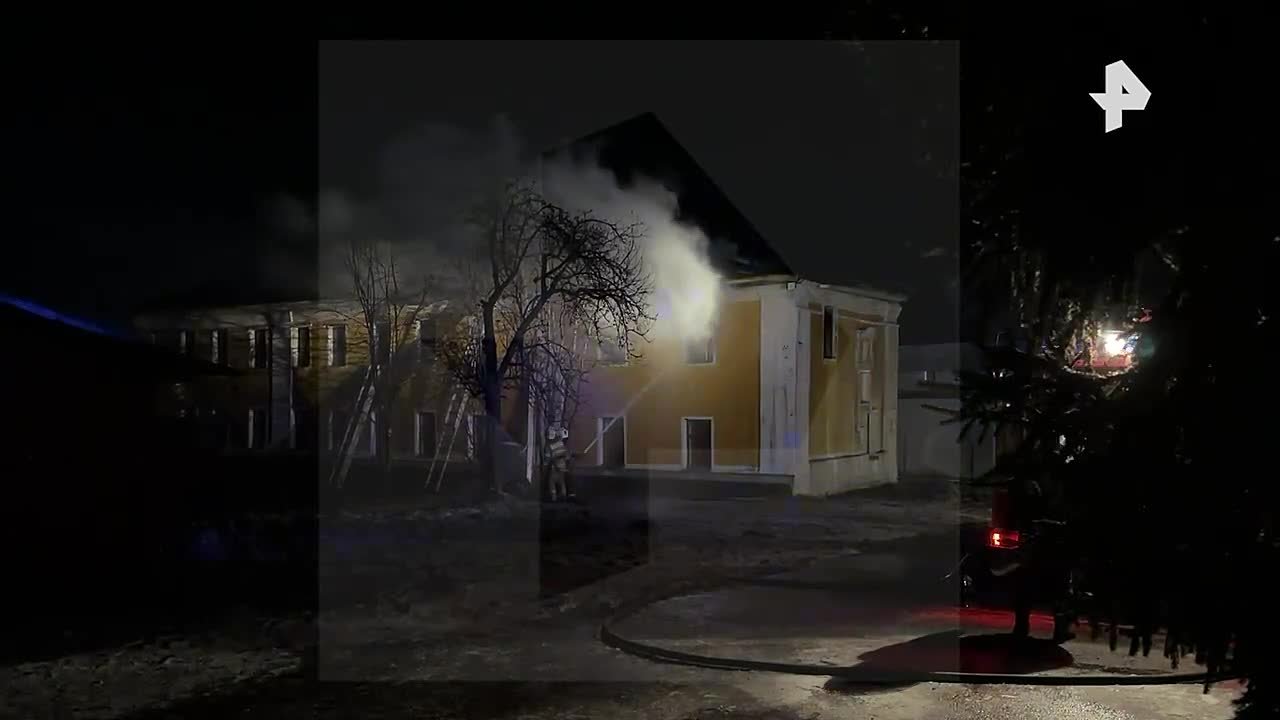 Пожар в Никитском монастыре локализован, сообщил глава городского округа Переславль-Залесский Дмитрий Зяблицкий