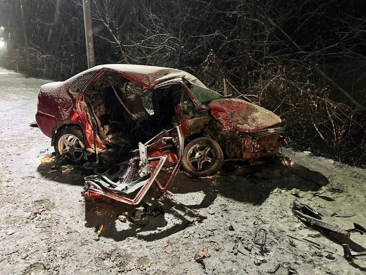 Несовершеннолетний погиб и пятеро пострадали в ДТП с участием двух автомобилей в Бугуруслане, сообщили в местном Telegram-канале Несовершеннолетний погиб и пятеро пострадали в ДТП с участием двух автомобилей в Бугуруслане, сообщили в местном Telegram-канале