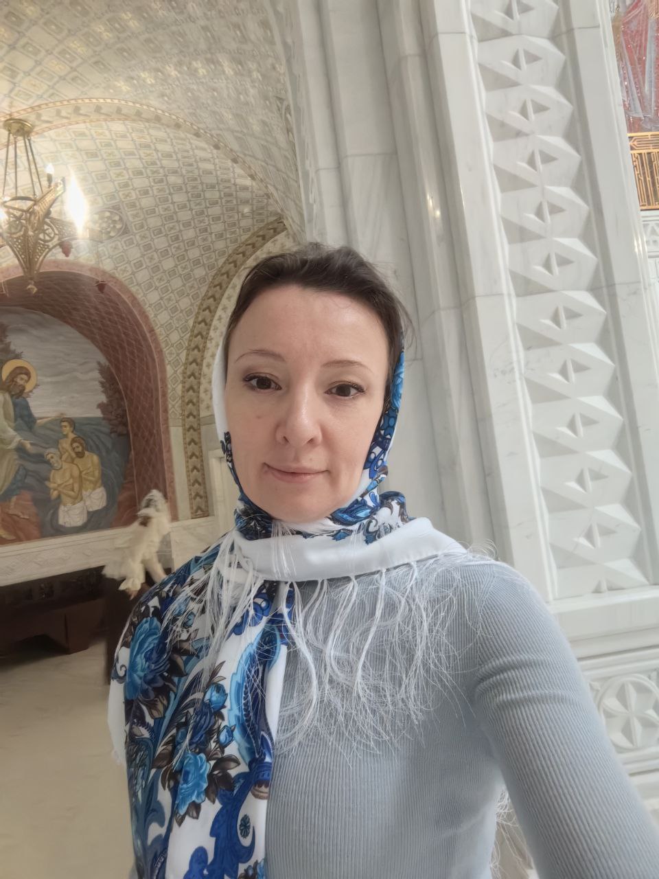 Анна Кузнецова: Однажды в храме, когда мы с Коленькой ждали исповеди, к нам подошла пожилая женщина: «Скажите, у вас сынок же с РАС? И у нас внучка, а мы вот переживаем, вдруг будет шуметь...» Мы разговорились, конечно, я... Анна Кузнецова: Однажды в храме, когда мы с Коленькой ждали исповеди, к нам подошла пожилая женщина: «Скажите, у вас сынок же с РАС? И у нас внучка, а мы вот переживаем, вдруг будет шуметь...» Мы разговорились, конечно, я...