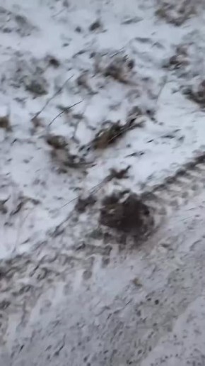 MACAN выложил историю в Instagram*, на которой учится управлять дронами