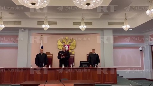 Верховный суд отменил три решения нижестоящих судов по делу о продаже квартиры Ларисы Долиной: