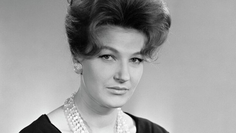 Сергей Миронов: Сегодня юбилей у легенды нашего кино Светланы Дружининой Сергей Миронов: Сегодня юбилей у легенды нашего кино Светланы Дружининой