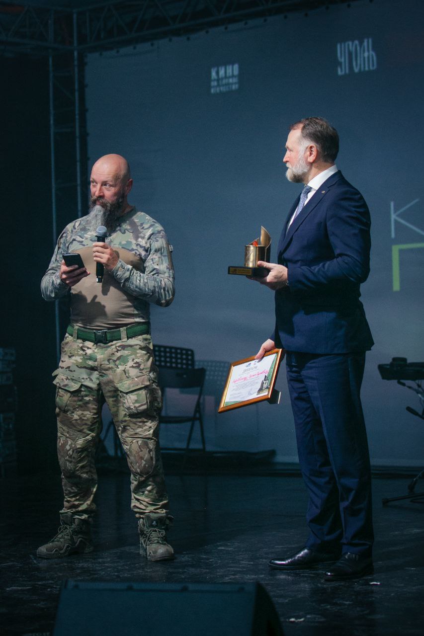 МЕДАЛЬ «ОТЕЦ СОЛДАТА» И ПРЕМИИ «ОКОПНАЯ СВЕЧА» ВРУЧИЛИ НА ФЕСТИВАЛЕ «КУЛЬТУРА ПОБЕДЫ» МЕДАЛЬ «ОТЕЦ СОЛДАТА» И ПРЕМИИ «ОКОПНАЯ СВЕЧА» ВРУЧИЛИ НА ФЕСТИВАЛЕ «КУЛЬТУРА ПОБЕДЫ»