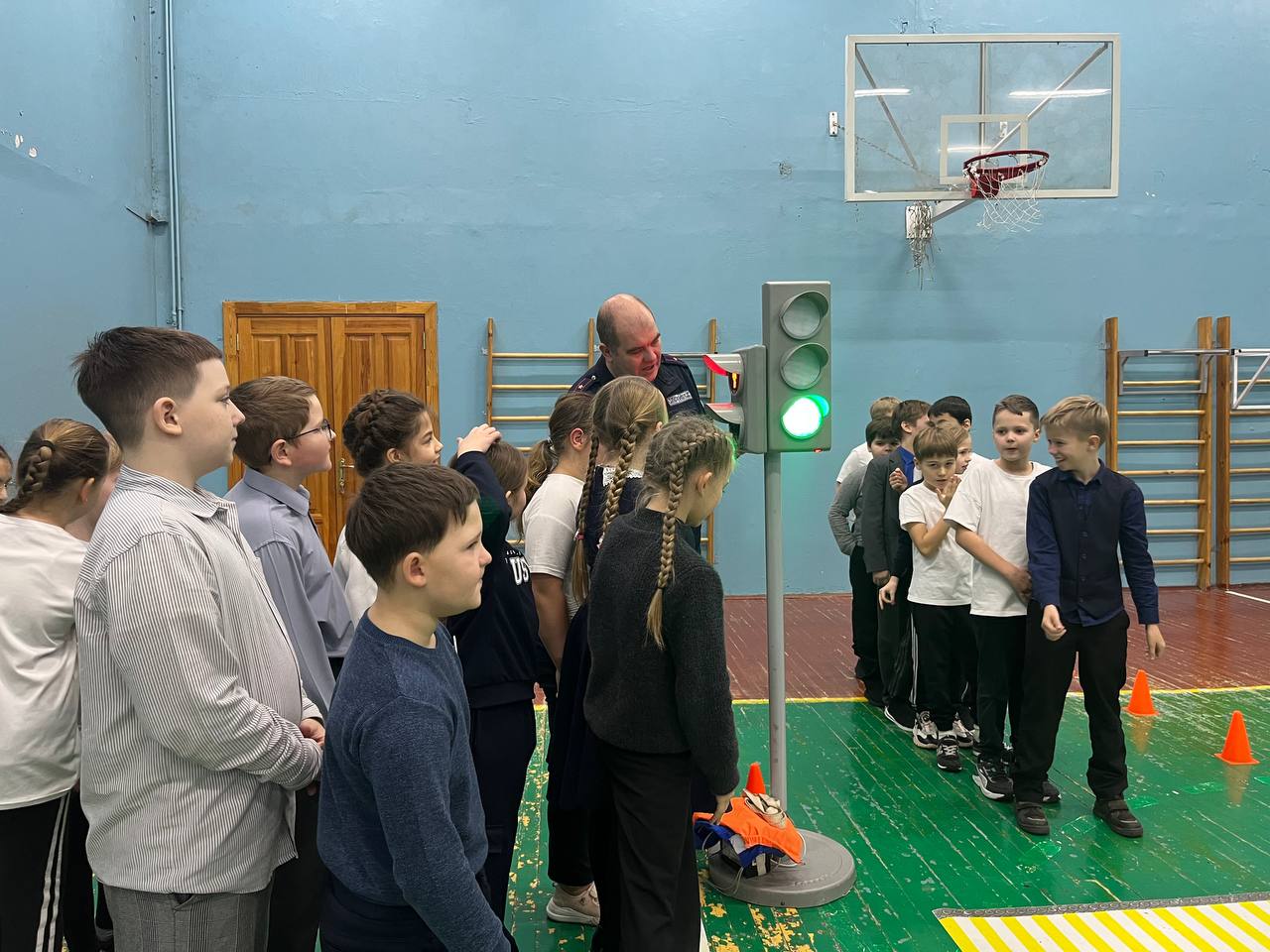 Сотрудники Госавтоинспекции города Твери совместно с Лабораторией безопасности провели мероприятие «Безопасный город» Сотрудники Госавтоинспекции города Твери совместно с Лабораторией безопасности провели мероприятие «Безопасный город»