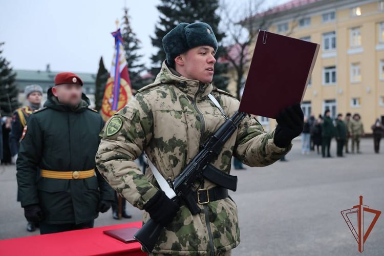 Рэпер MACAN принял военную присягу