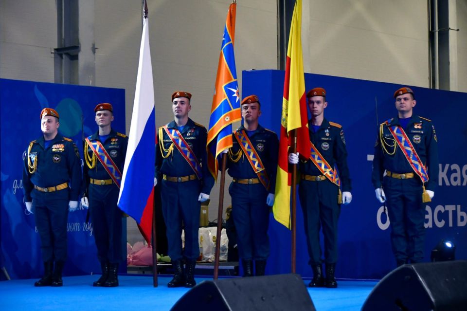 26 декабря в Твери состоялось торжественное мероприятие, посвящённое 35-летию образования МЧС России