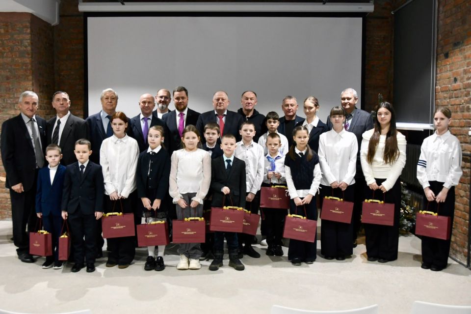 �������� ���������������� �������� ��� ������������ ������������ ������ �������� ������� ������� ������� � �������� ������������� �����