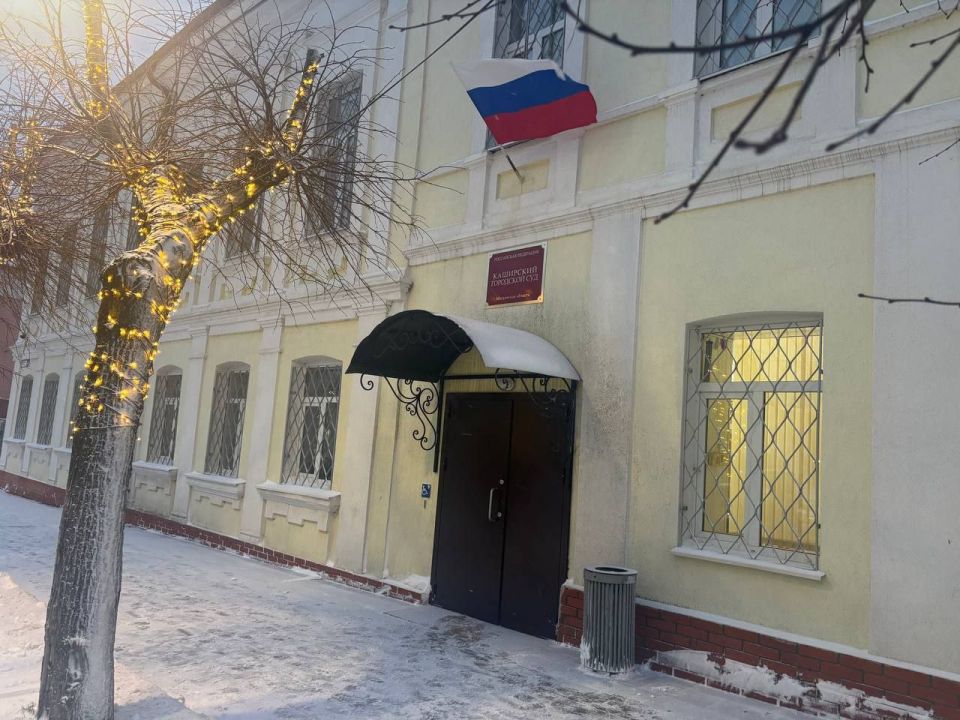 Инвалид-колясочник изнасиловал падчерицу, снял это на камеру и получил 20 лет колонии