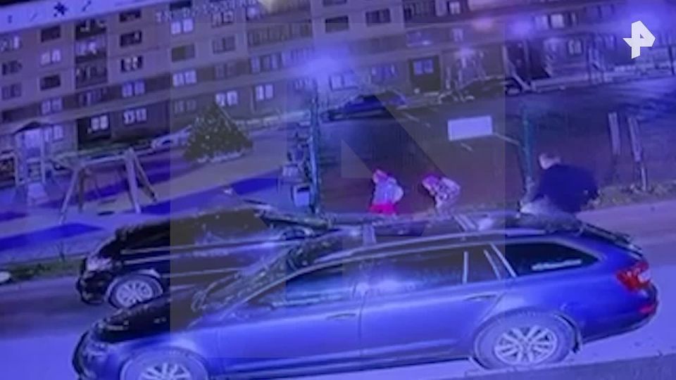 Мужчина сбил двух детей с бабушкой в Кудрово Ленобласти