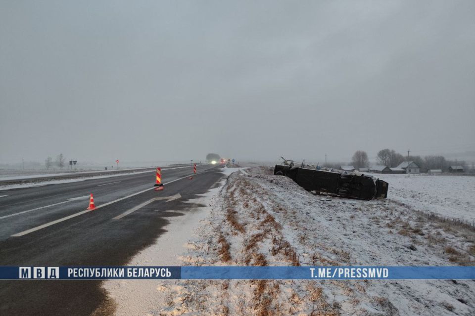 Автобус сообщением "Москва-Брест" разбился в Белоруссии