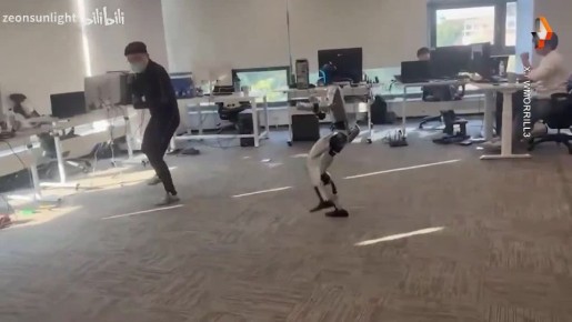 � ����� ����� Unitree ���� ������������ ����� � ���