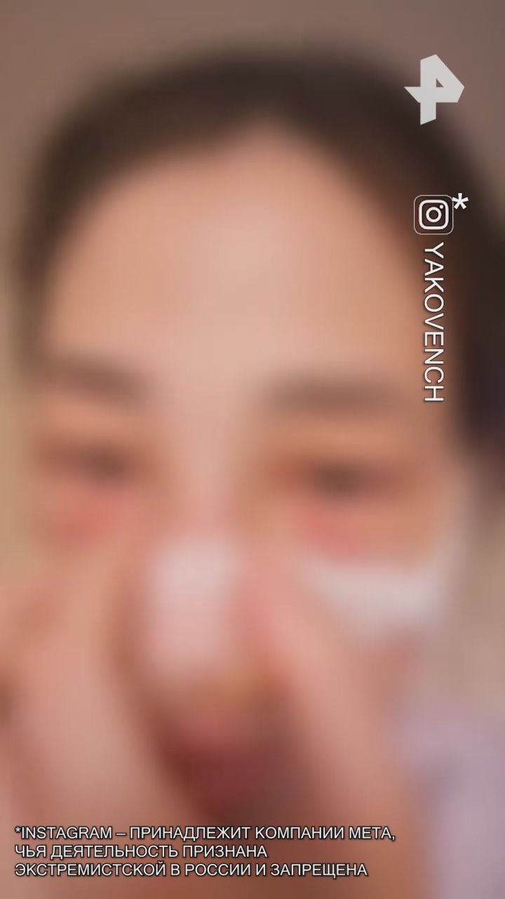 Пьяная женщина жестоко избила таксистку за просьбу оплатить поездку и компенсировать химчистку авто после того, как ее дети намусорили в салоне