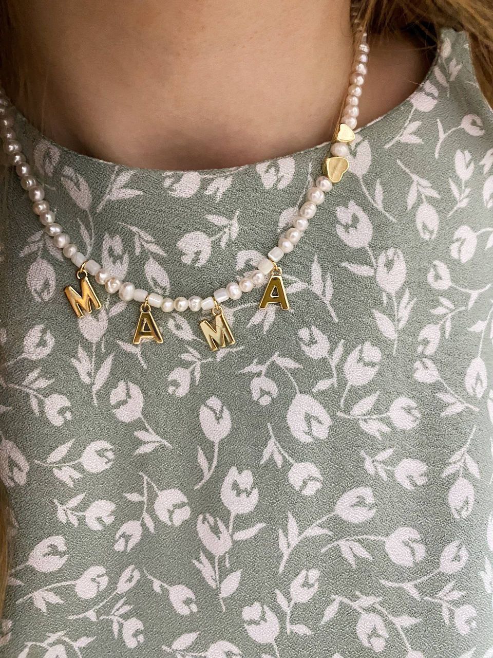 «Горлица» - это семейная мастерская, в которой с любовью и вниманием к каждой детали создаются украшения ручной работы «Горлица» - это семейная мастерская, в которой с любовью и вниманием к каждой детали создаются украшения ручной работы