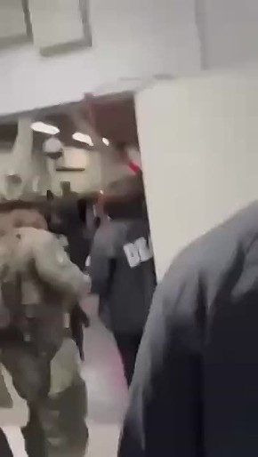 И наконец-то мы увидели Силию Флорес