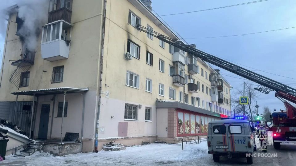 Взрыв газа произошел в многоквартирном жилом доме в Свердловской области