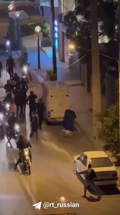 Масштабные акции в Иране, переросшие в беспорядки, не утихают