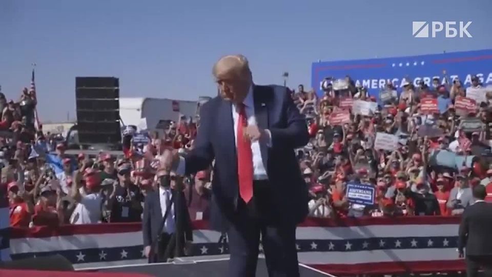 Жена Трампа Мелания ненавидит, когда президент США начинает исполнять свой танец