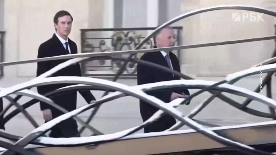 Спецпосланник президента США Дональда Трампа Стив Уиткофф и зять американского лидера Джаред Кушнер прилетели в Париж для участия во встрече союзников Украины