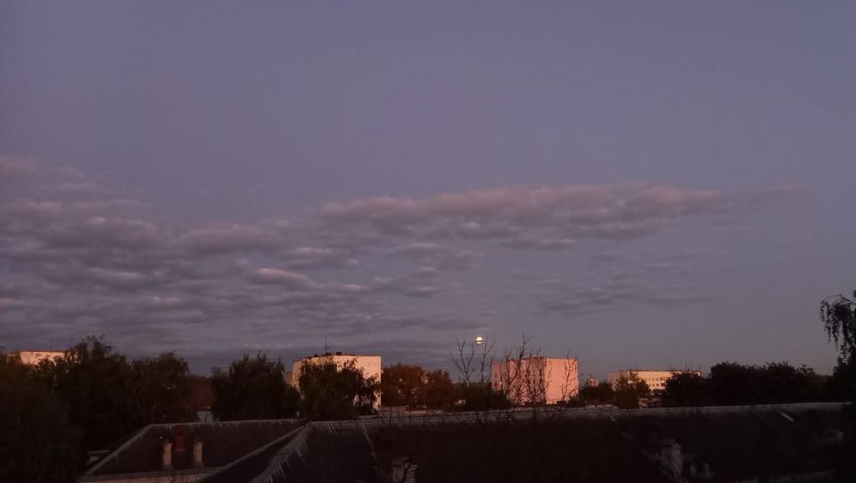 В Твери из-за падения обломков БПЛА на дом погиб человек, двое в больнице