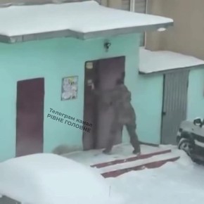 «Я поначалу вообще не могла дышать, я тупо задыхалась. У меня была паничка»